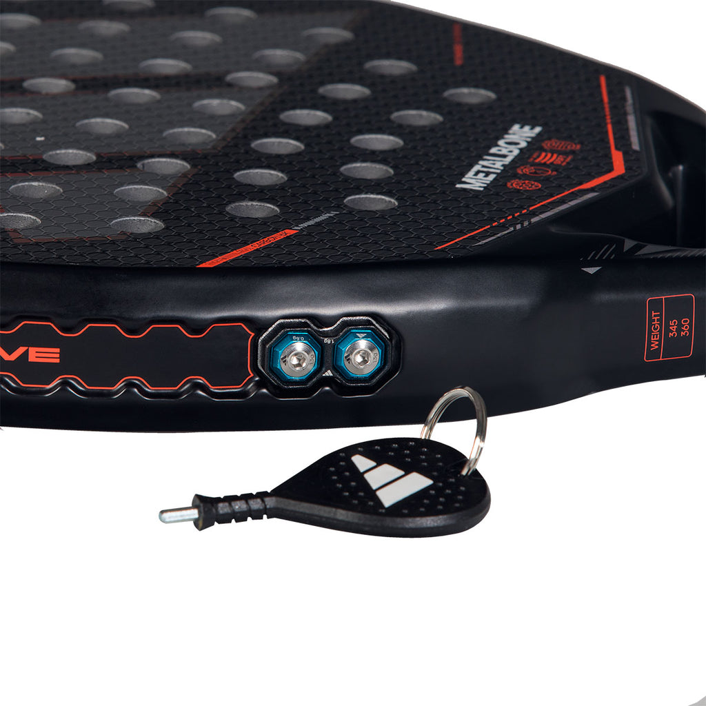 Adidas – Metalbone 2026