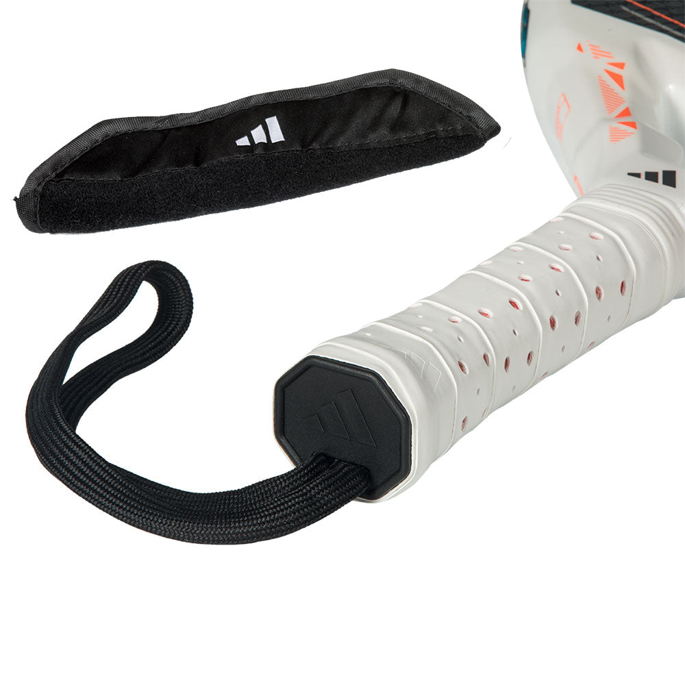 Adidas – Metalbone Ctrl 2026