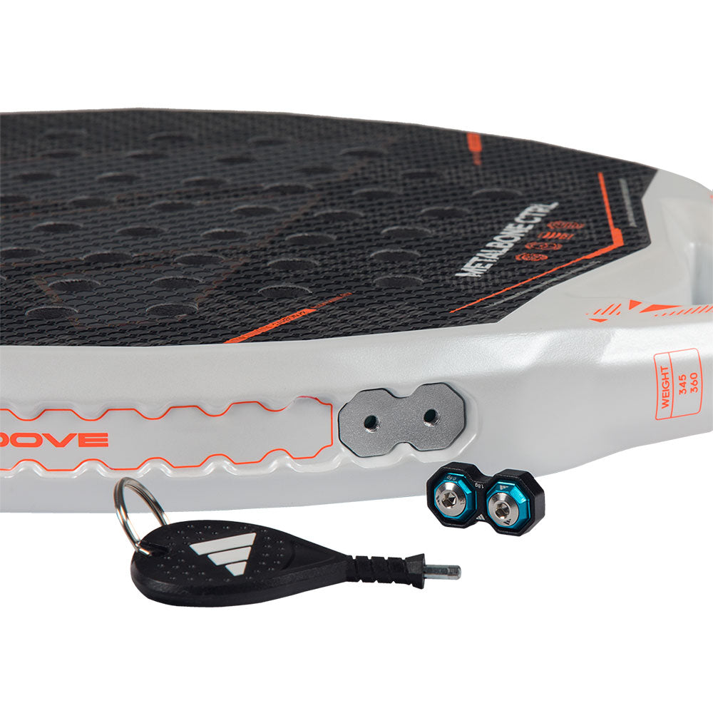 Adidas – Metalbone Ctrl 2026