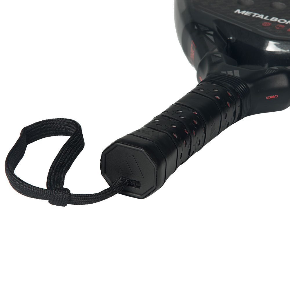 Adidas – Metalbone Carbon 2026